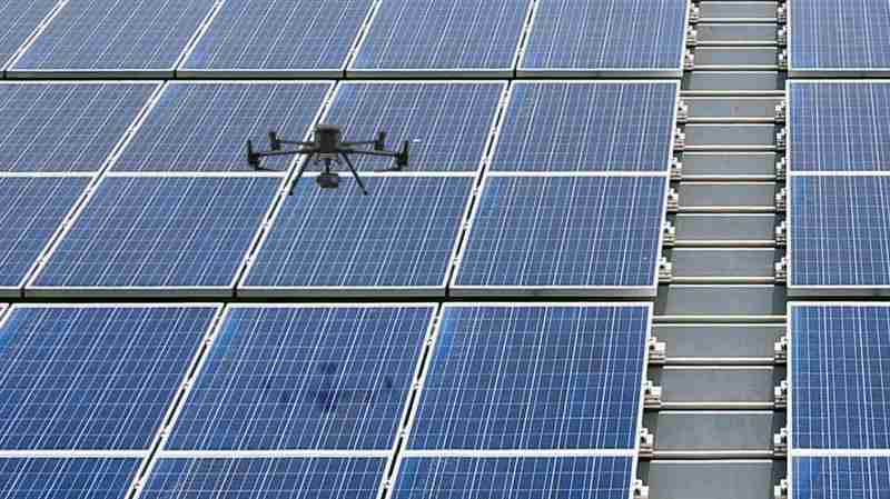 欧陆注册以无人机搭配IR Sensor热显像技术进行全方面模块健检，，，有效降低人力成本并提升发电量