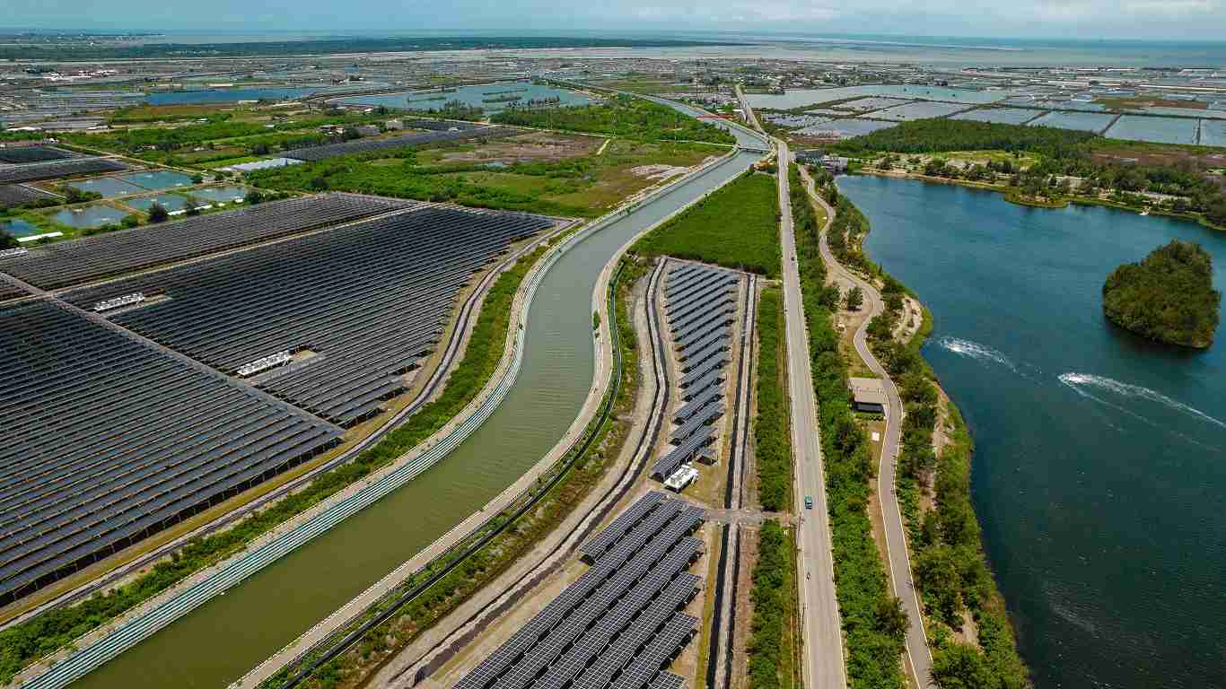 欧陆注册能源事业提供智慧能源管理、、太阳能监控管理、、、、全方位电厂建置及运维解决方案，，，，并拥有管理超过6000案场的经验